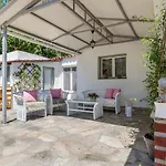 Machis House Holiday home