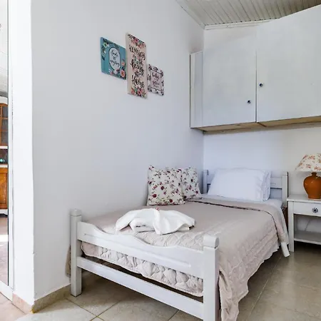 Machis House Skopelos *
