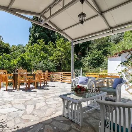 Machis House Ferienhaus *